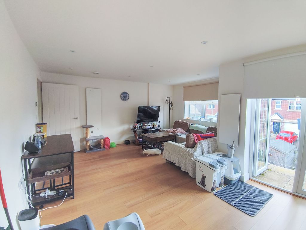 Property photo 2 of 41