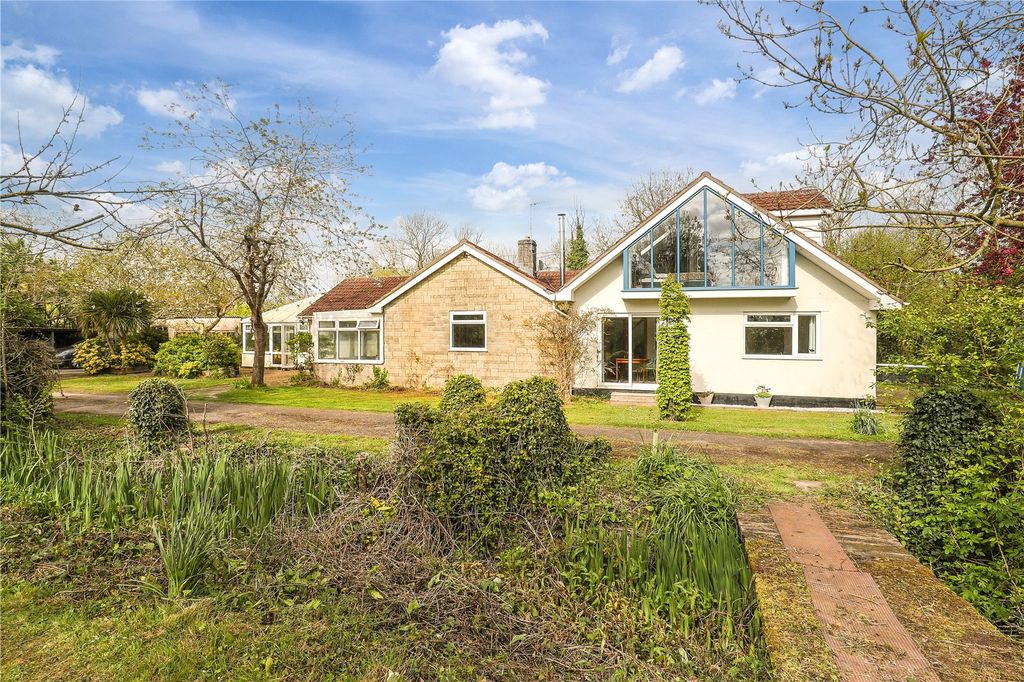 Property photo 1 of 32 Picture No. 19