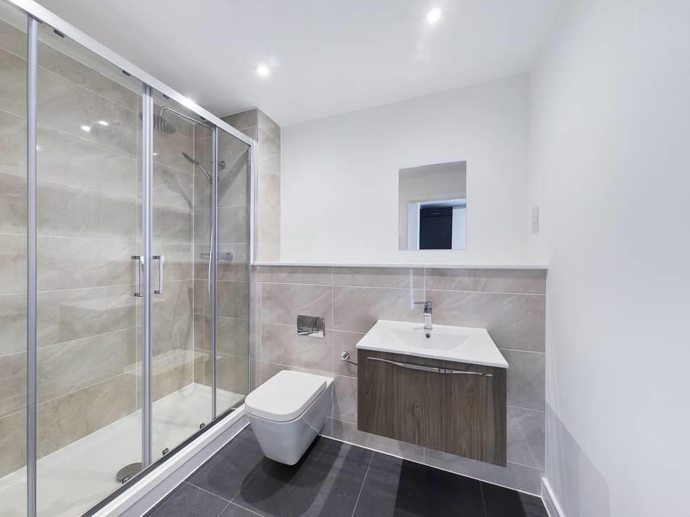 Property photo 3 of 8 Shower.Jpg