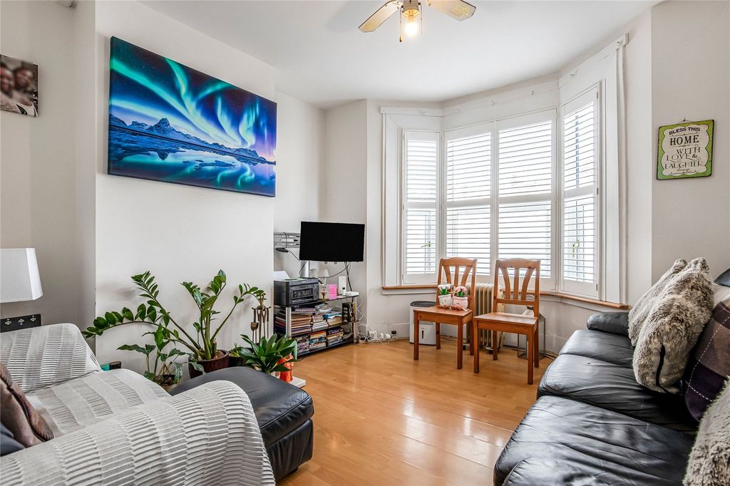 Property photo 2 of 12 Picture No. 01