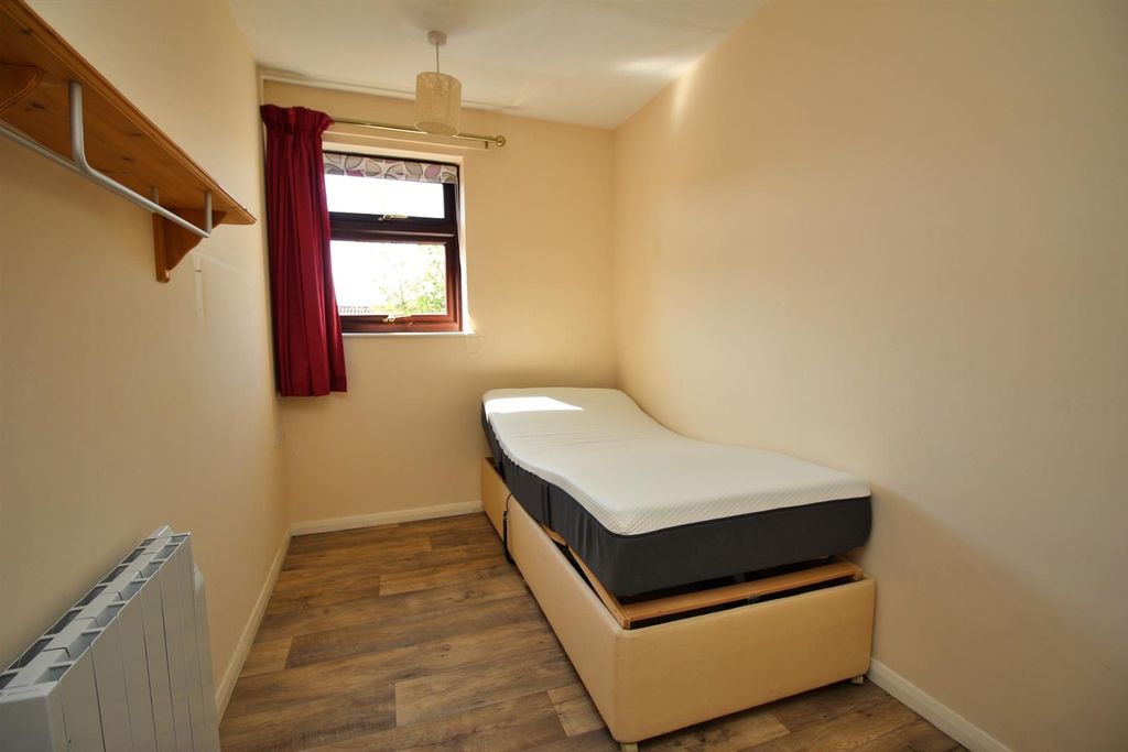Additional image 15 of 2 bed flat for saleThe Limes, London Road, Halesworth IP19