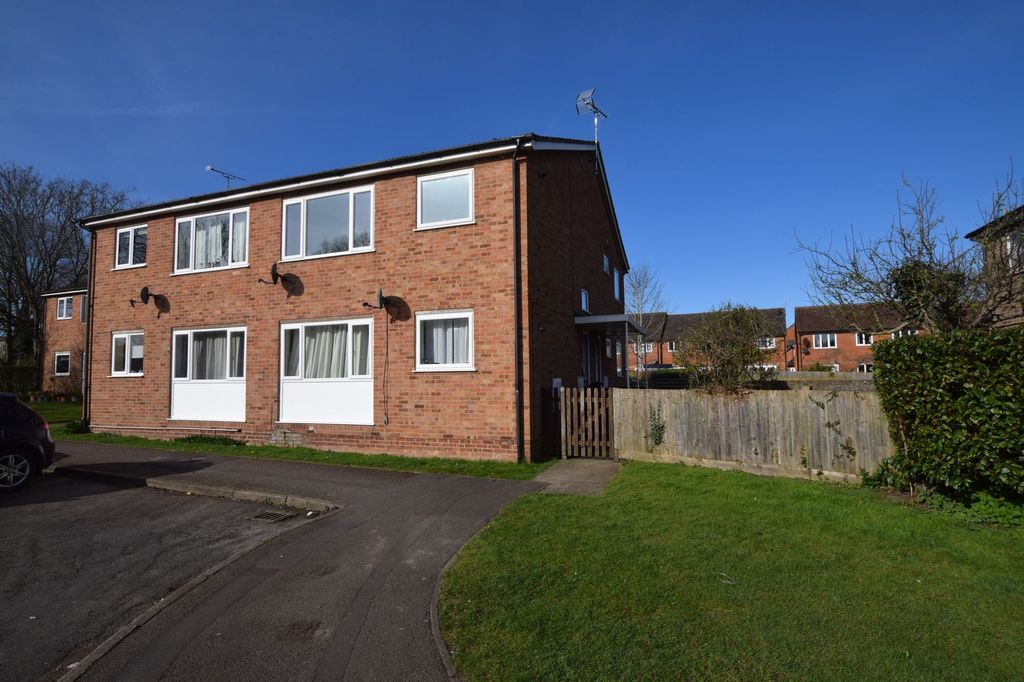 Property photo 1 of 4