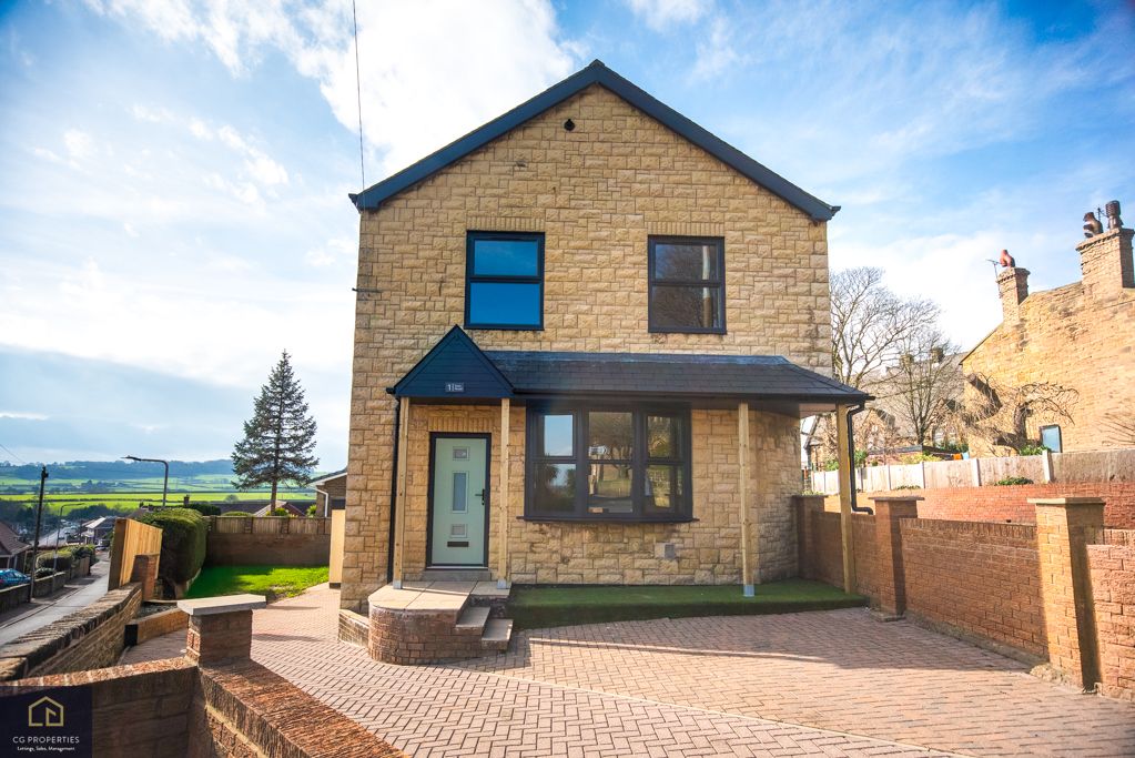 Property photo 1 of 32