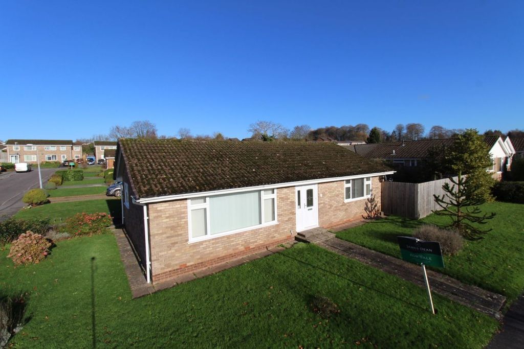 Property photo 1 of 16