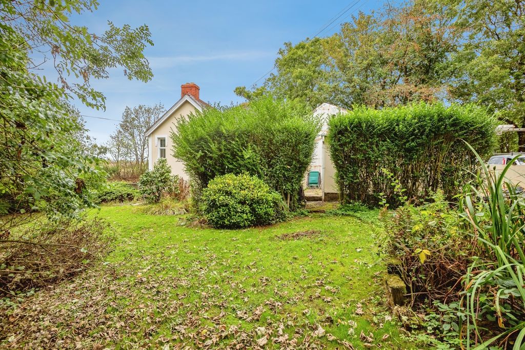 Property photo 2 of 29 Pbox-Img.Jpg