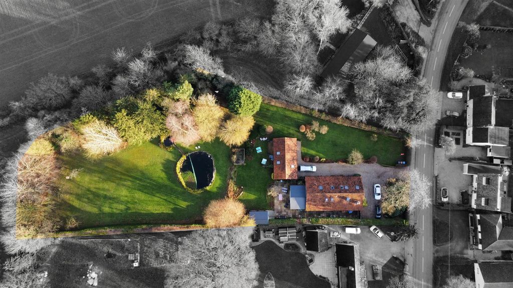 Property photo 3 of 46 Ariel View