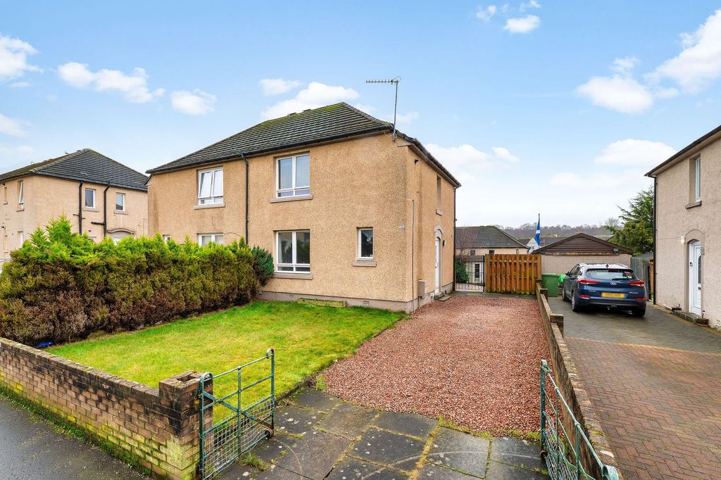 Property photo 1 of 30 Front