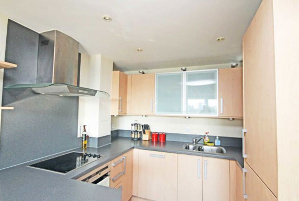 Property photo 3 of 5