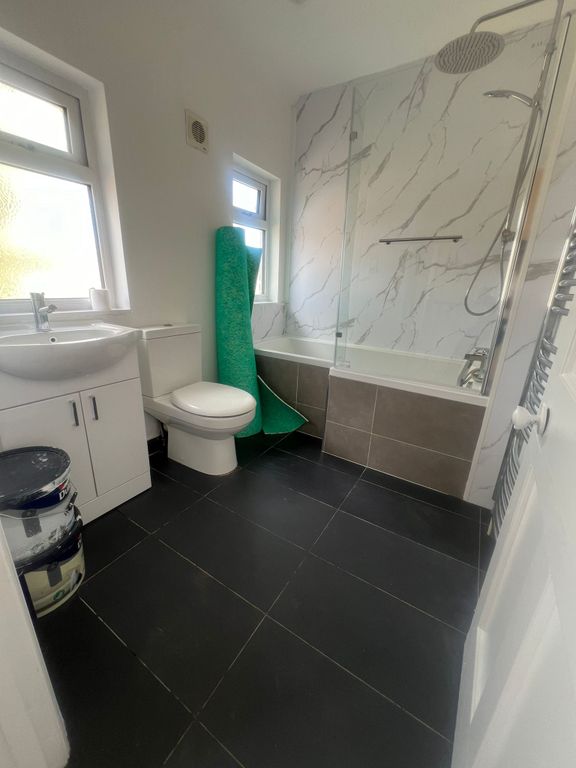 Property photo 2 of 13 Photo 1