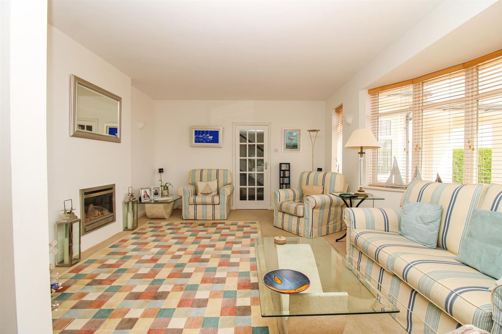 Property photo 3 of 31 Img_4225.Jpg