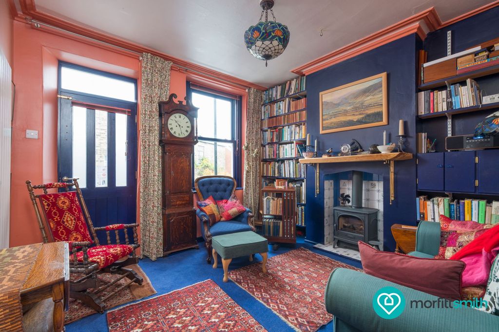 Property photo 3 of 21