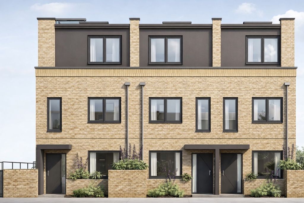 Property photo 1 of 3