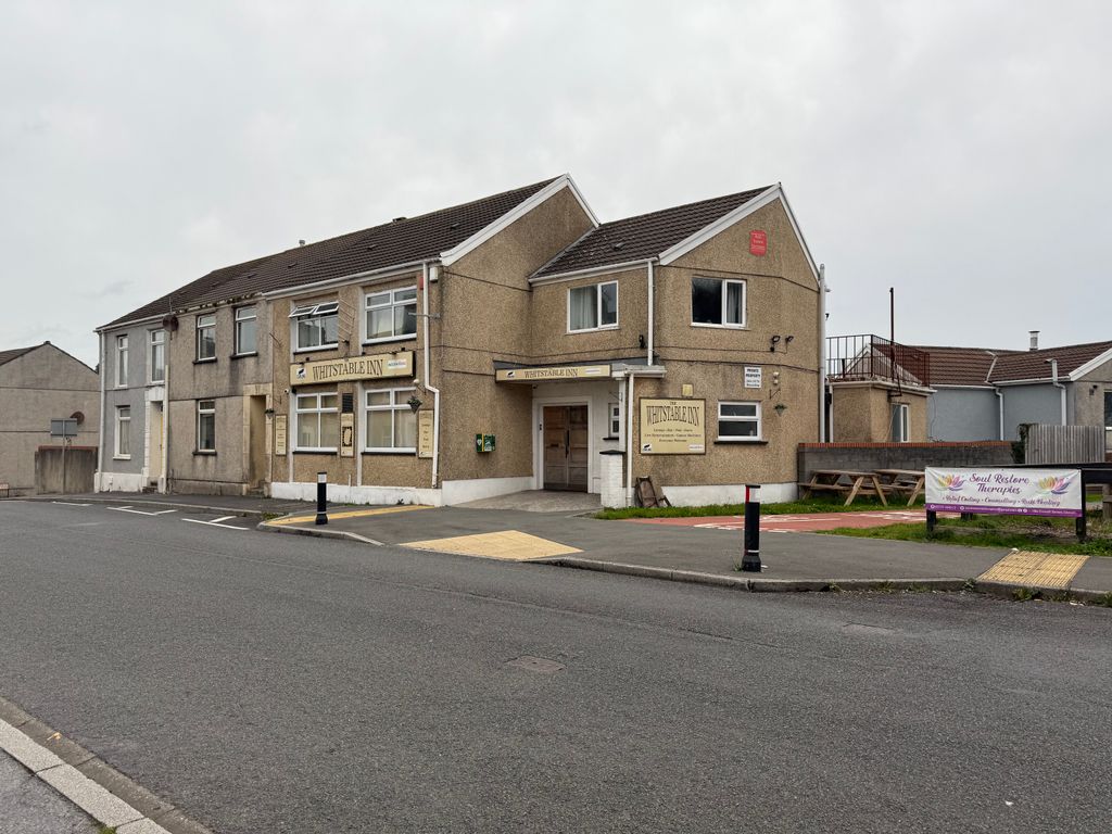 Property photo 1 of 4