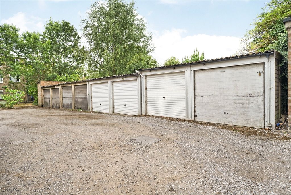 Property photo 3 of 19 Picture No. 22