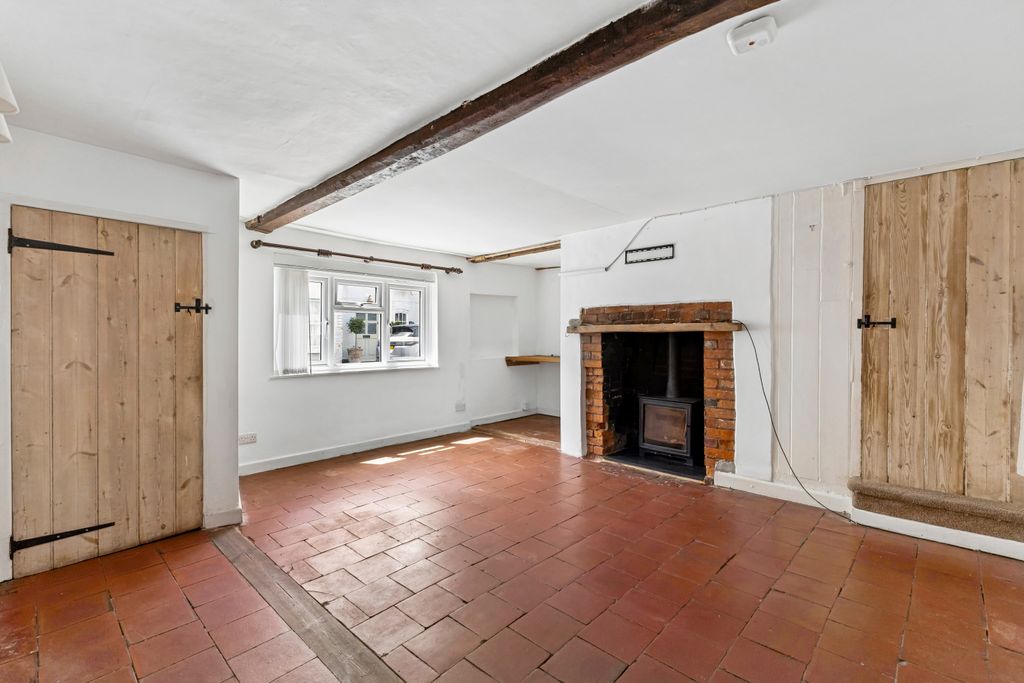 Property photo 3 of 14