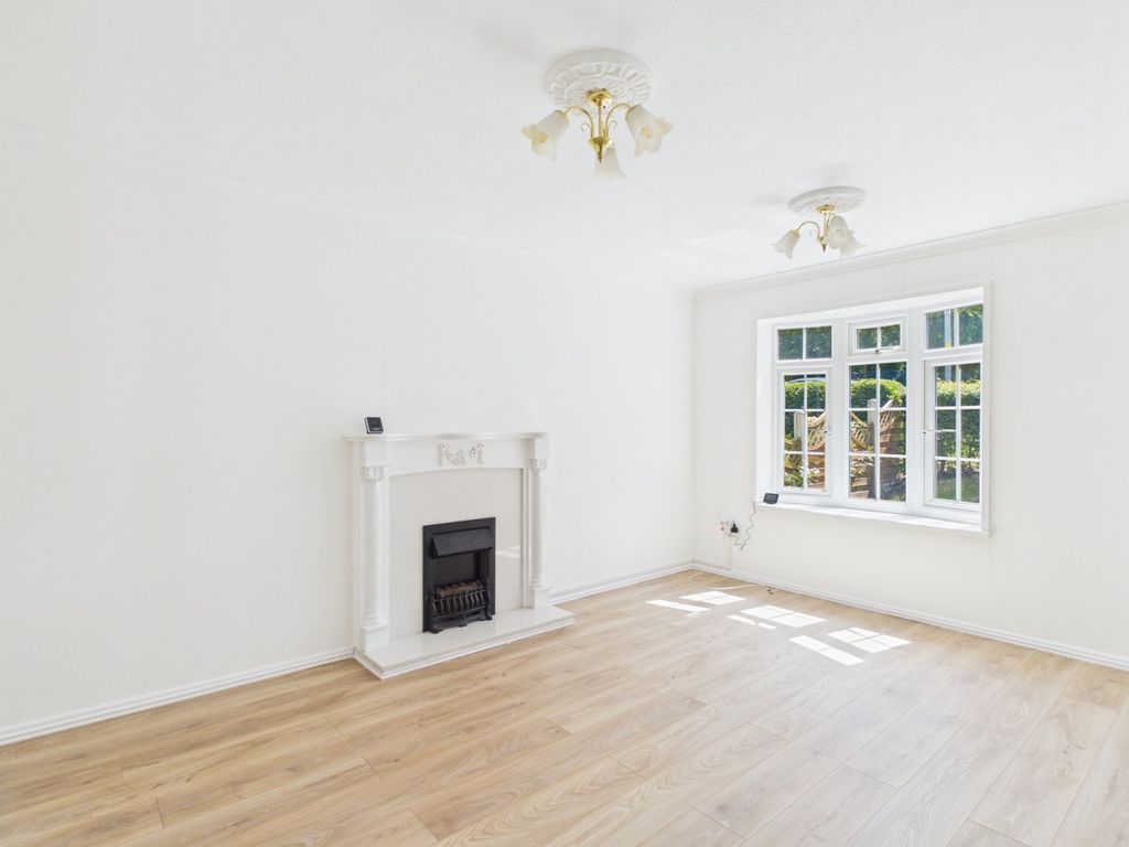 Property photo 3 of 12 Picture No. 22