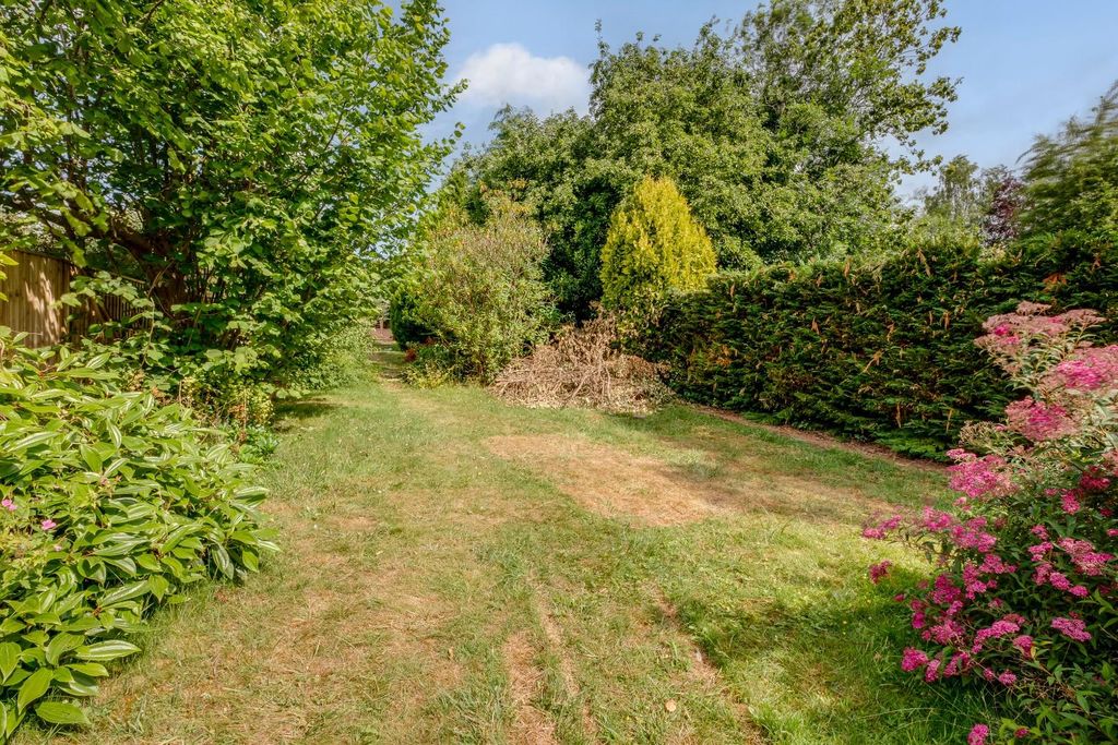 Property photo 2 of 17 Rear Garden