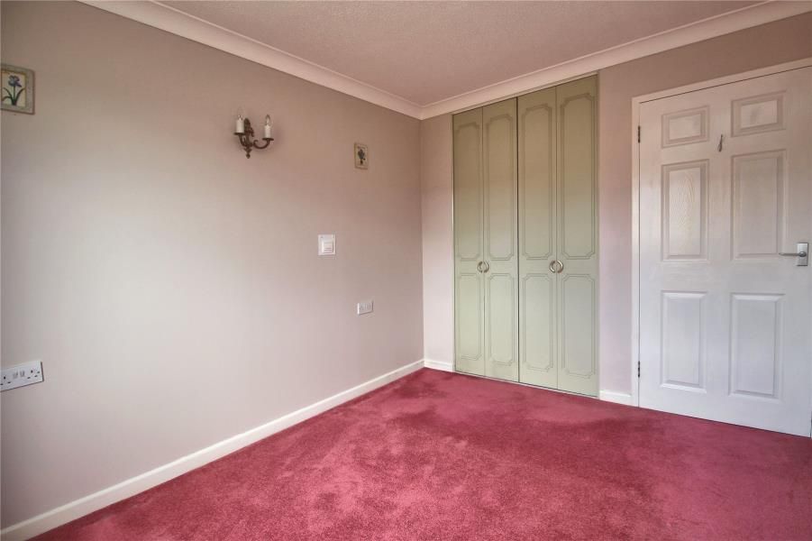 Property photo 3 of 6