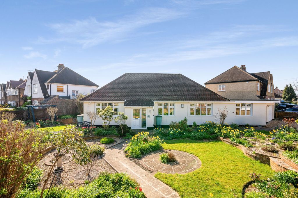 Property photo 1 of 22