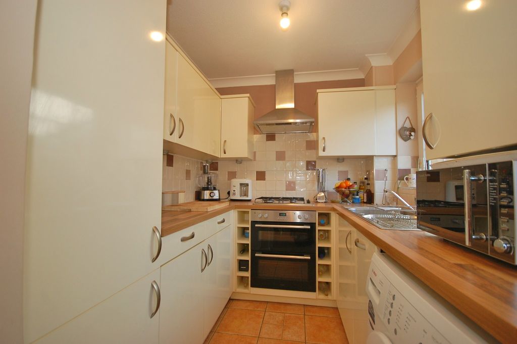 Property photo 3 of 9