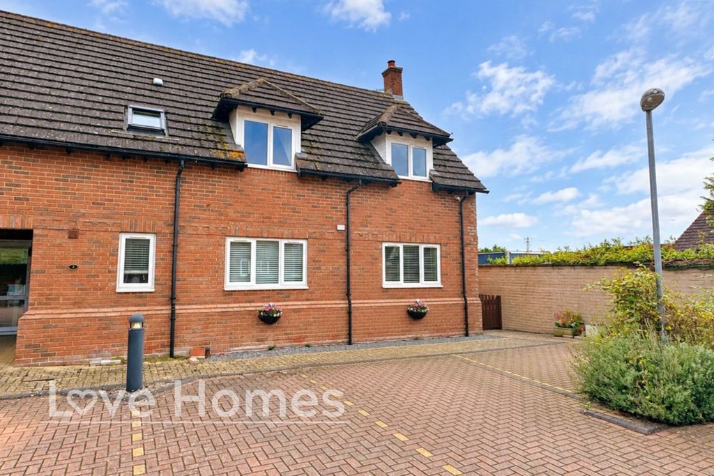 Property photo 1 of 10 5520170