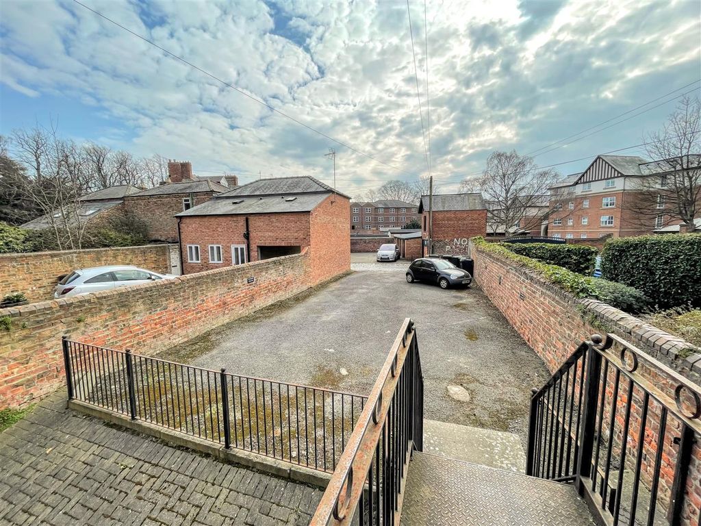 Property photo 2 of 11 Img_0153.Jpg