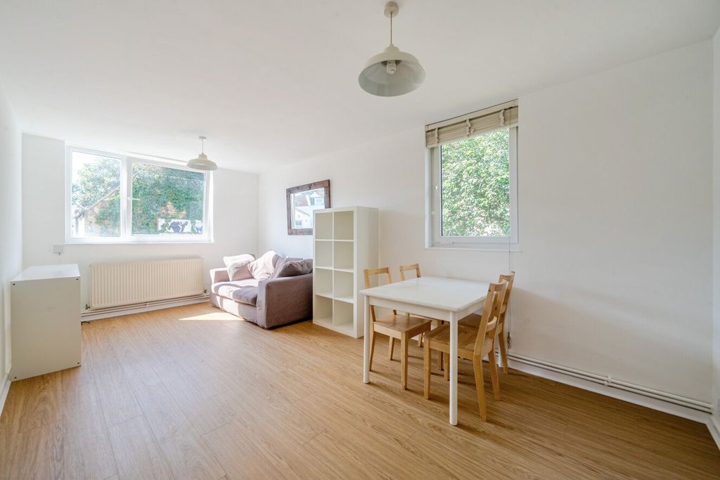 Property photo 1 of 13 Picture No. 22