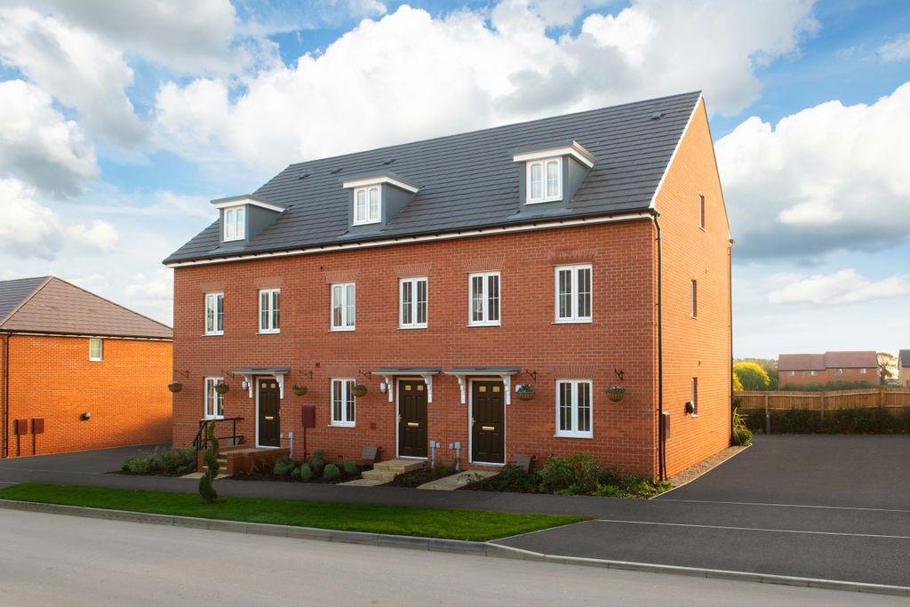 Property photo 1 of 10 Henleygate_Bar_Lakenheath