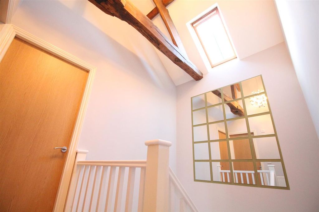 Property photo 3 of 11 Img_7103.Jpg