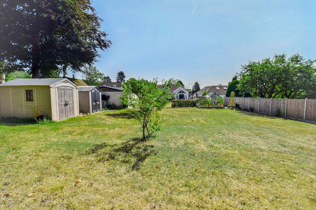 Property photo 2 of 26