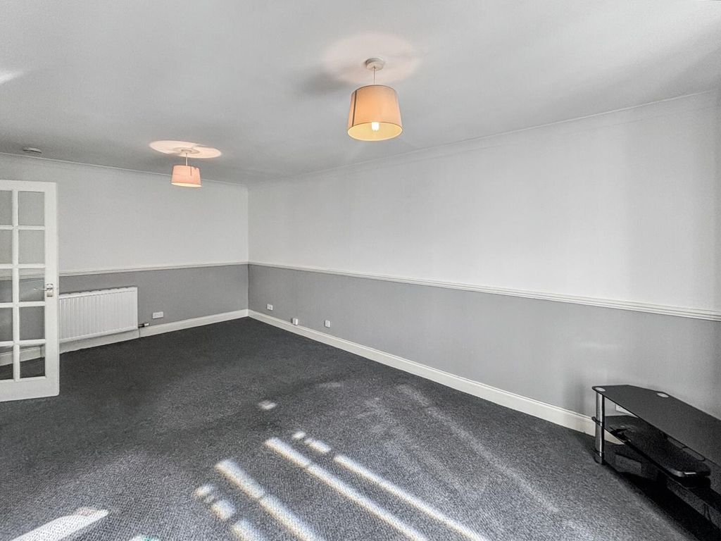 Property photo 2 of 13 Living Room