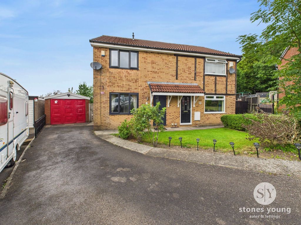 Property photo 1 of 18