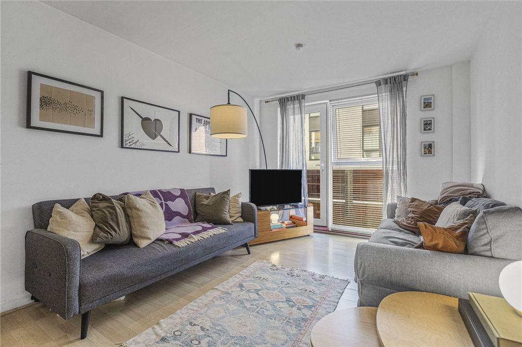 Property photo 2 of 10 Picture No. 23