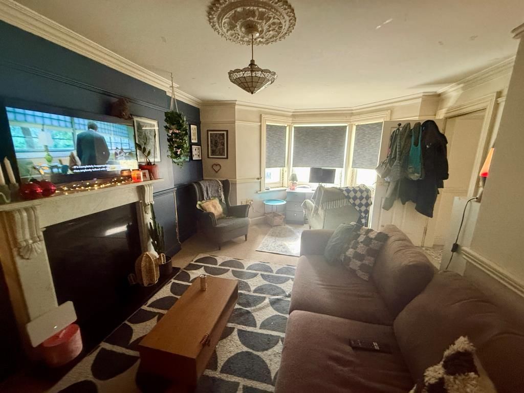 Property photo 2 of 8 Living Room