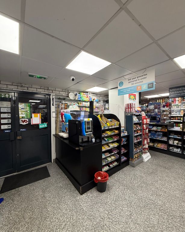 Property photo 3 of 14