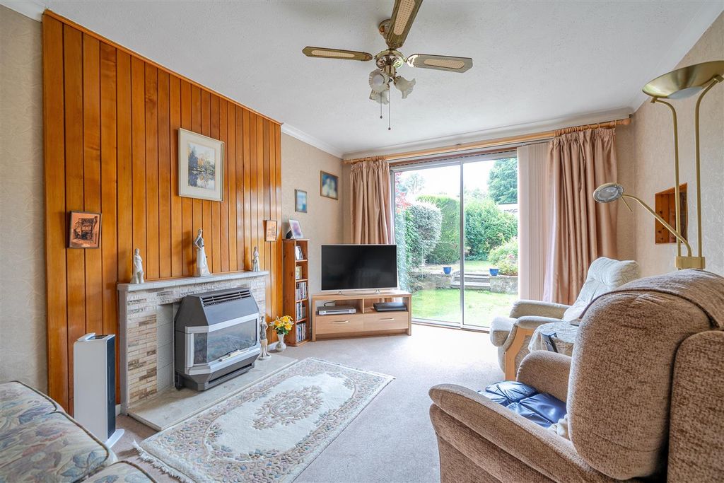 Property photo 3 of 14 1328053-15-687E52d4c6Bc3.Jpg