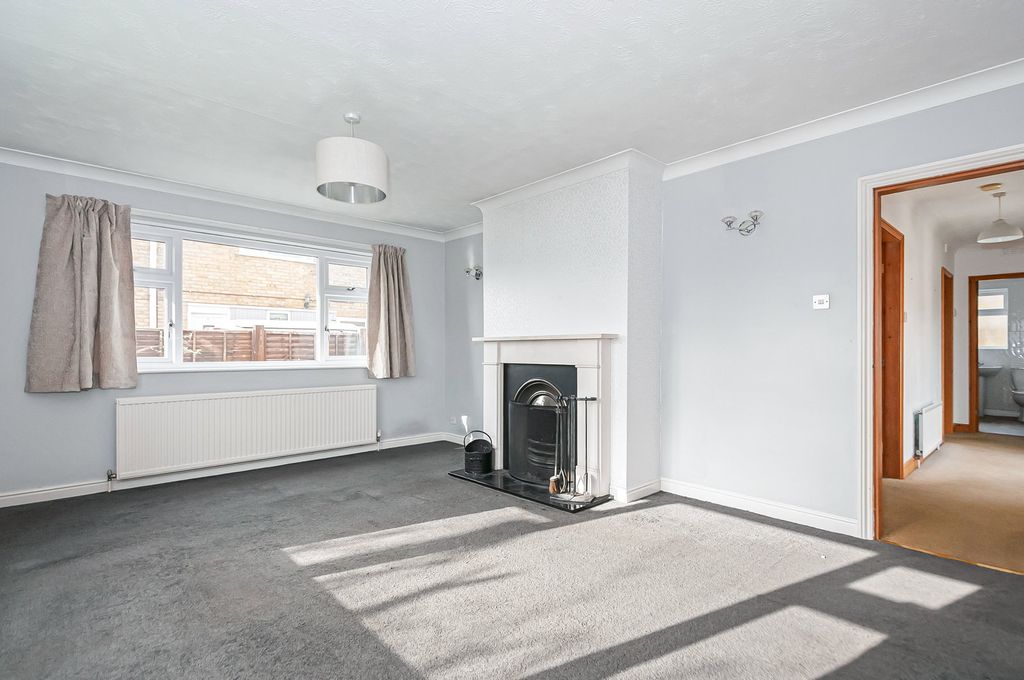 Property photo 3 of 13