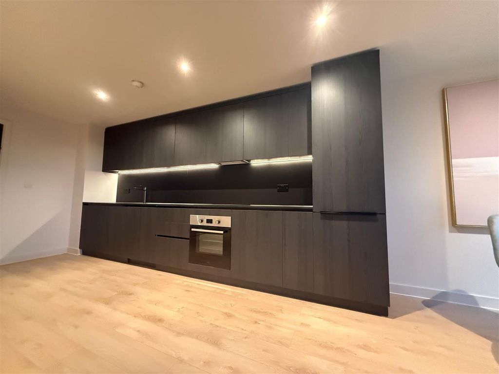 Property photo 3 of 13 Whatsapp Image 2026-02-12 At 09.11.55 (2).Jpeg