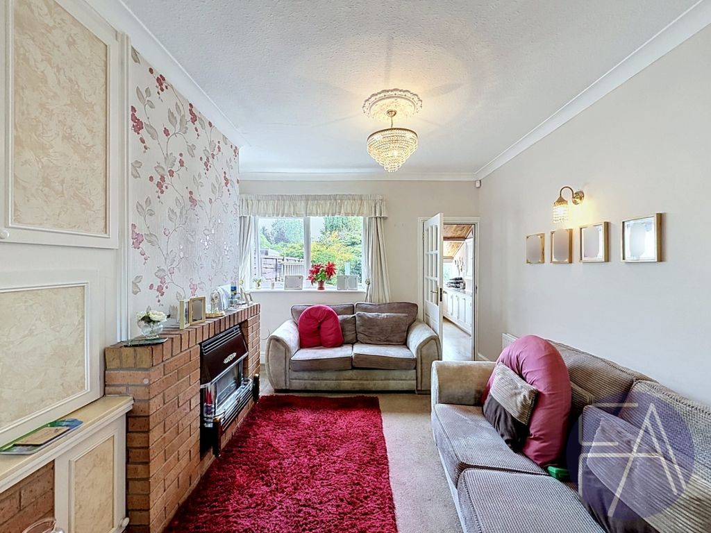 Property photo 3 of 16 5160906