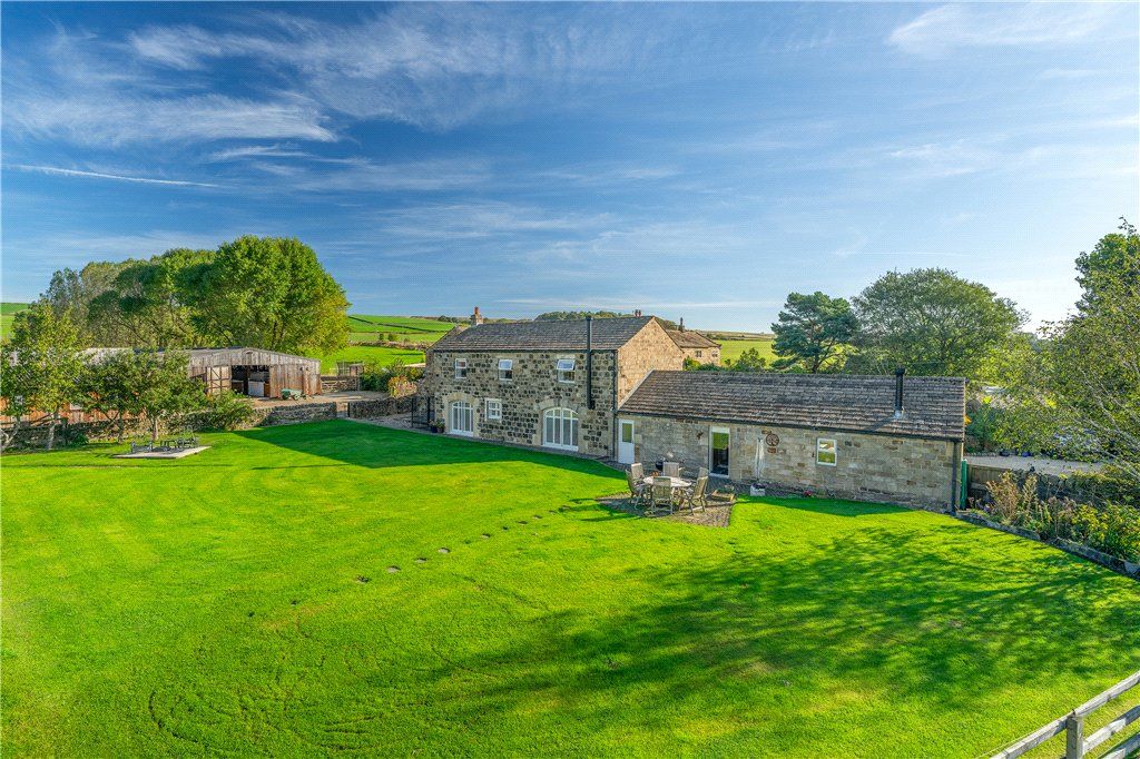 Property photo 1 of 33 Moorside Barn