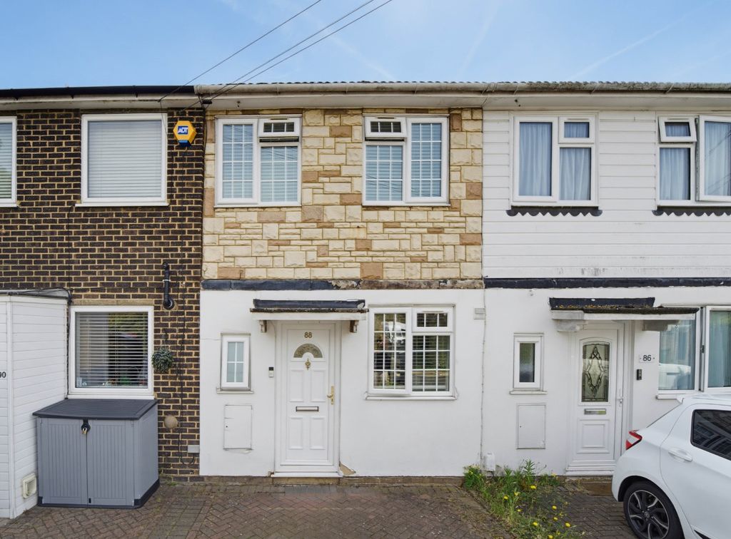 Property photo 2 of 16 5225041