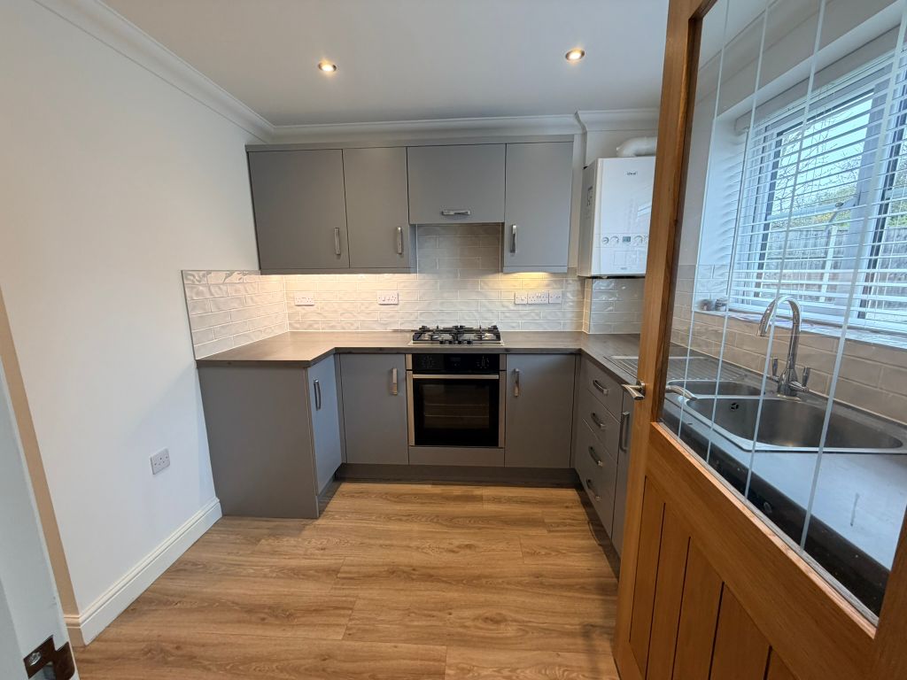 Property photo 3 of 16 Img_9539