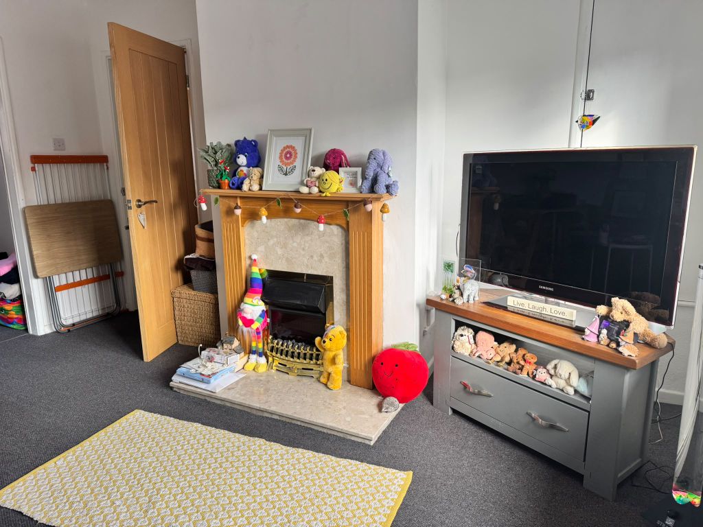 Property photo 3 of 15