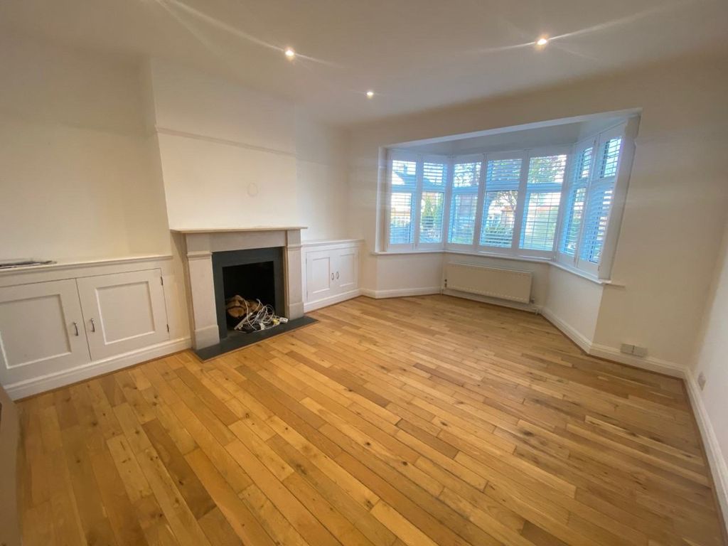 Property photo 2 of 22 Gallery
