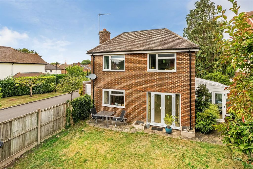 Property photo 1 of 23 3-Ottways-Lane-31.Jpg