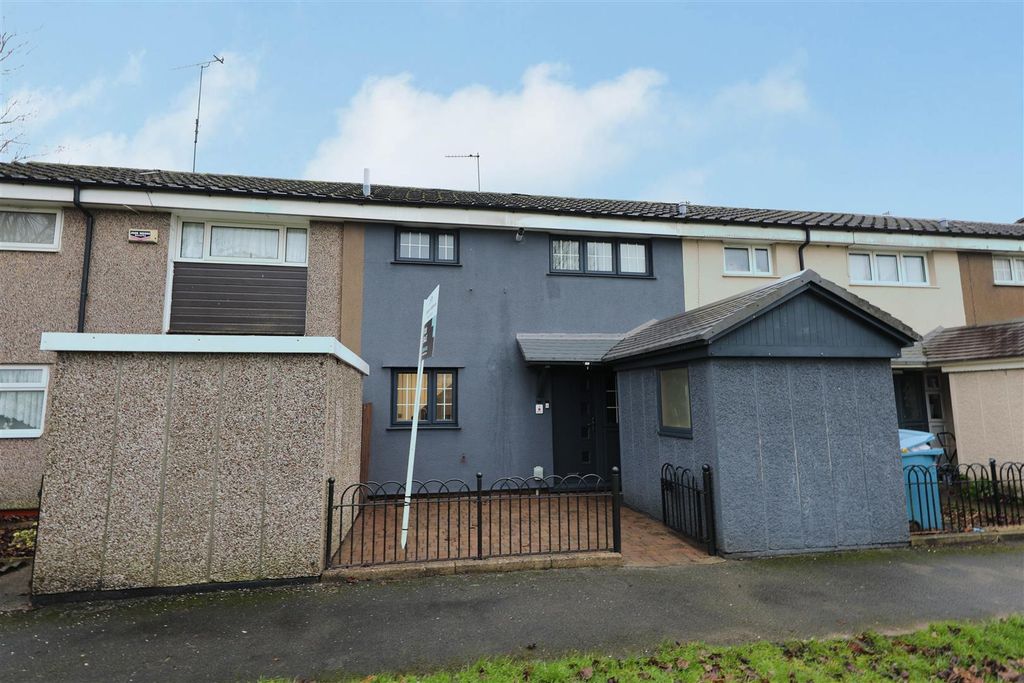 Property photo 1 of 22 Front