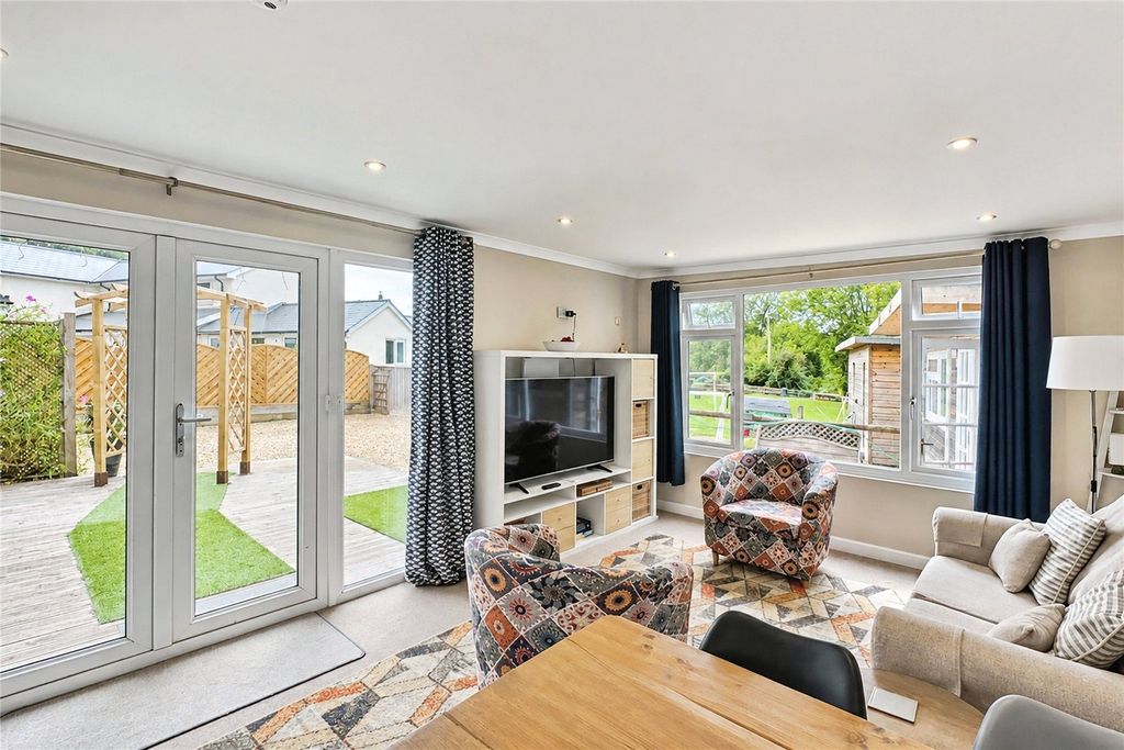 Property photo 2 of 8 Picture No. 07