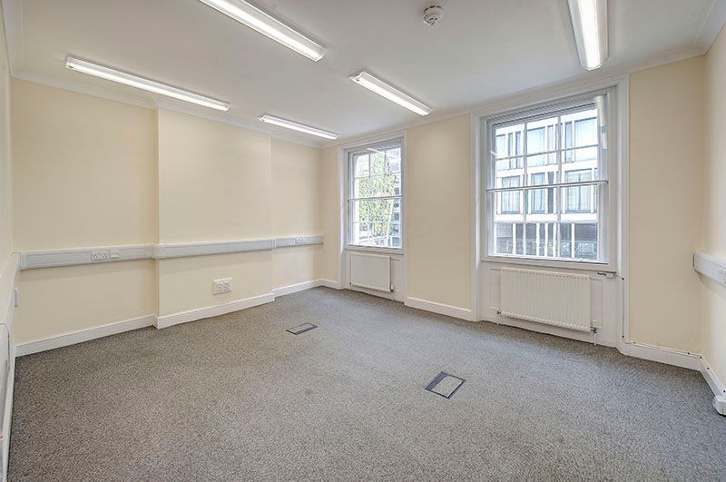 Property photo 3 of 4