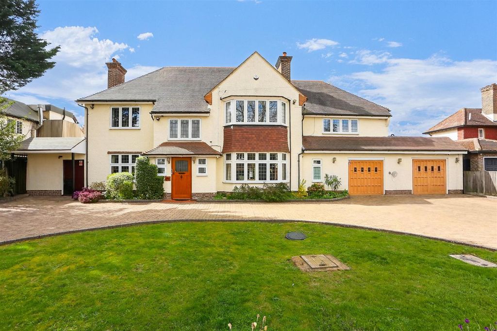 Property photo 1 of 46 1671304012 - 2.Jpg