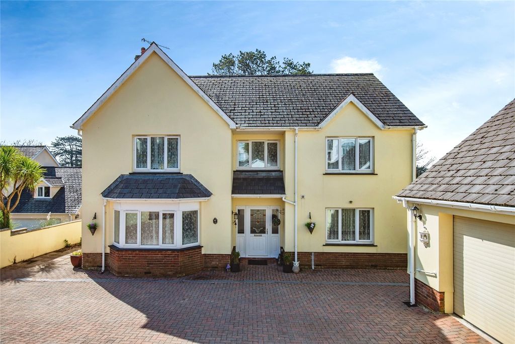 Property photo 1 of 38 Picture No. 28